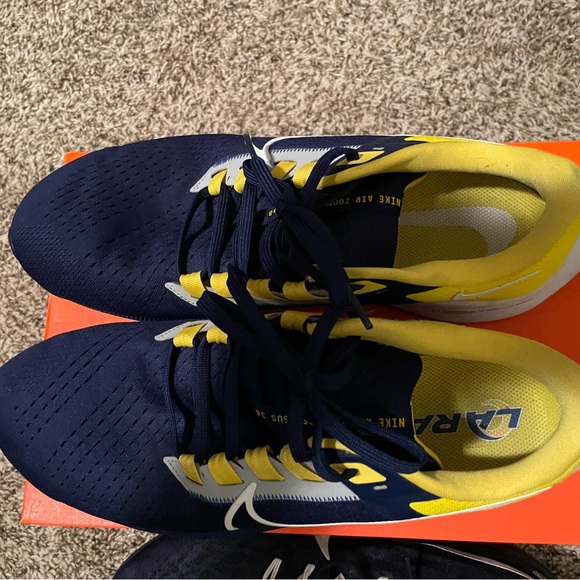 Rams shoes bundle - Picture 3 of 8